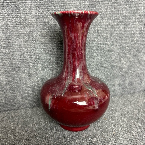 Vintage Hawaiian pottery vase drip glaze 8” red with aqua - Picture 3 of 6